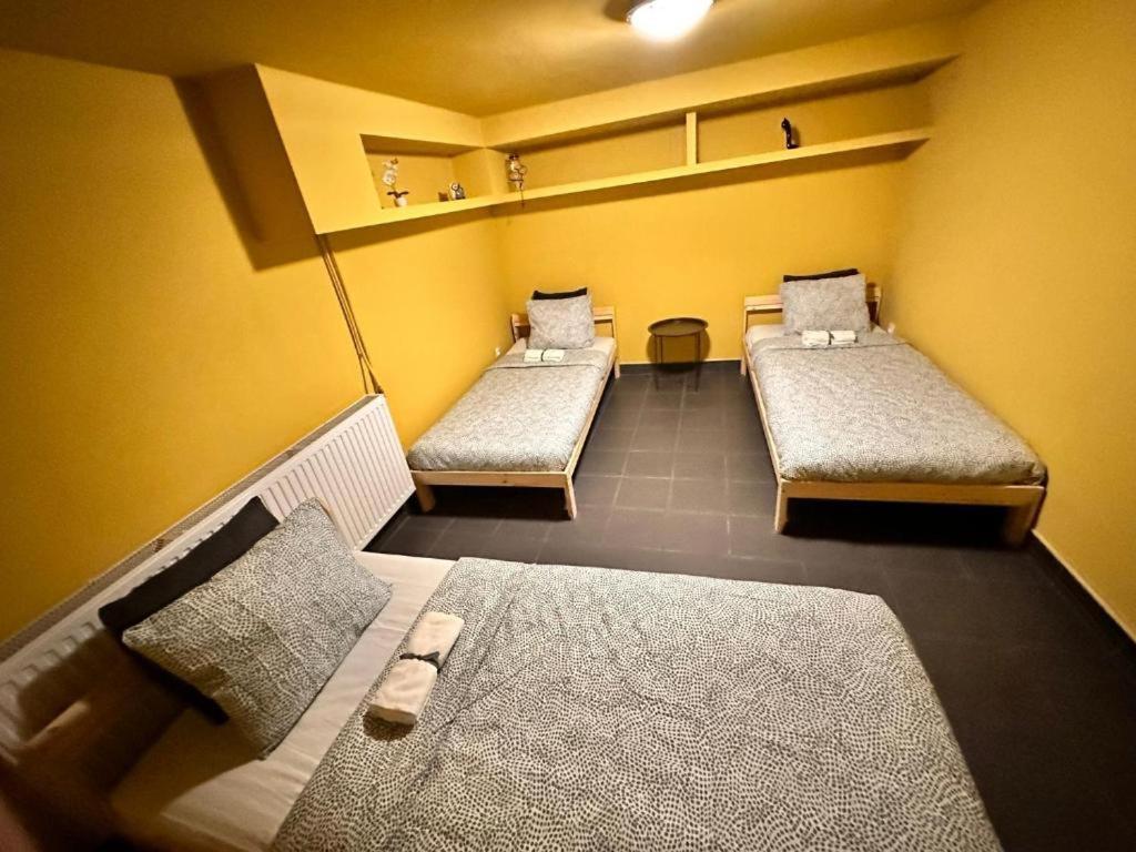 The M O D E R N C I T Y Spot Lejlighed Katowice Eksteriør billede
